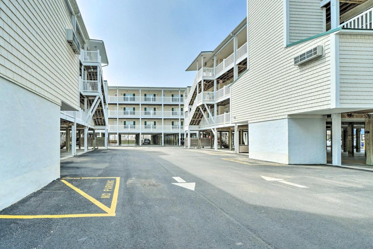 Ocean-View Oak Island Condo, 1 Block To Beach! מראה חיצוני תמונה